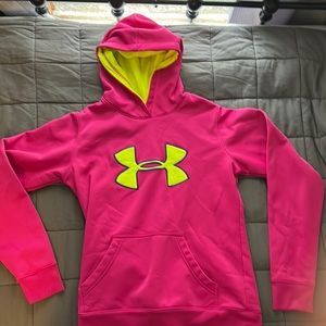 Women’s small under armor hoodie